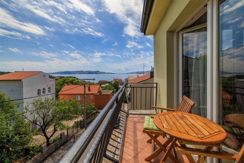 Apartment A2, for 4 persons