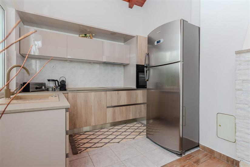 House K1, for 8 persons