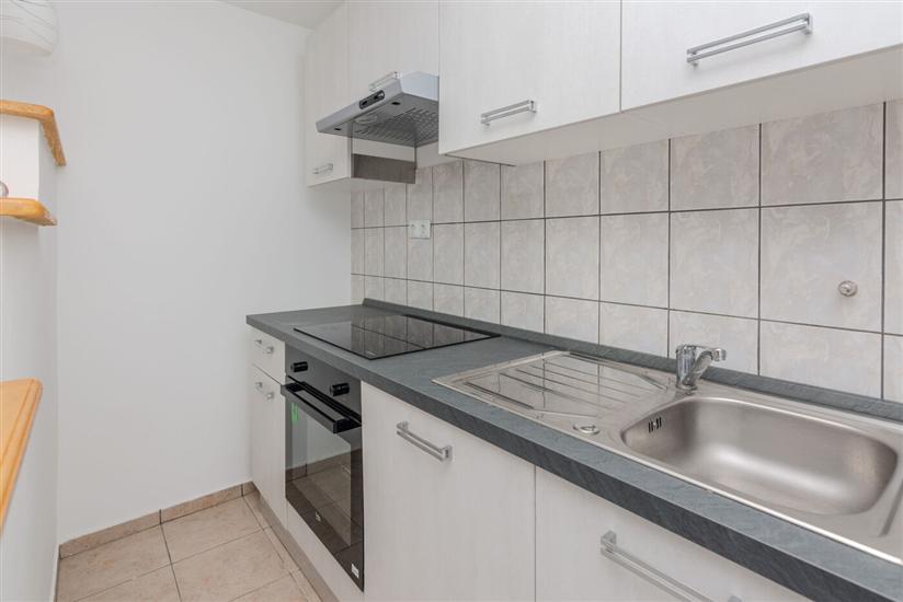 House K1, for 8 persons