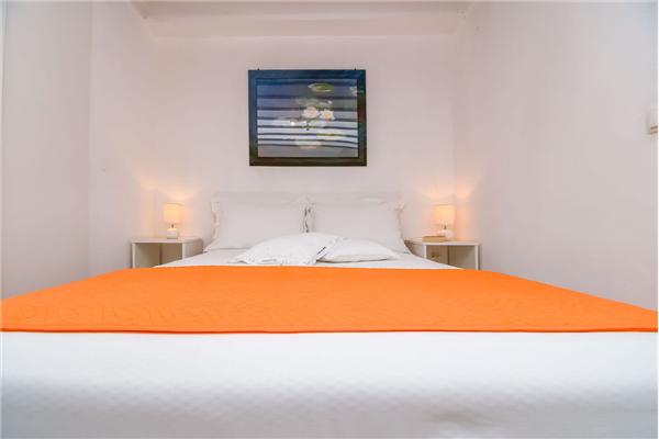 Apartment A1, for 2 persons