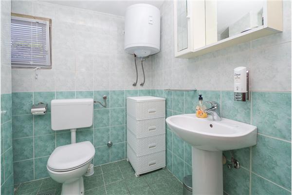 Apartment A3, for 6 persons