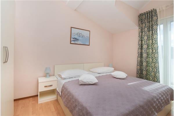 Apartment A3, for 6 persons