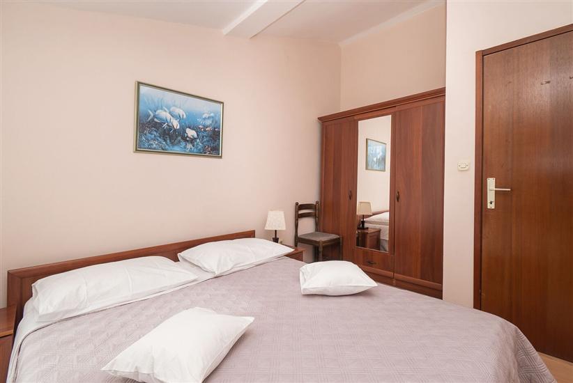 Apartment A3, for 6 persons