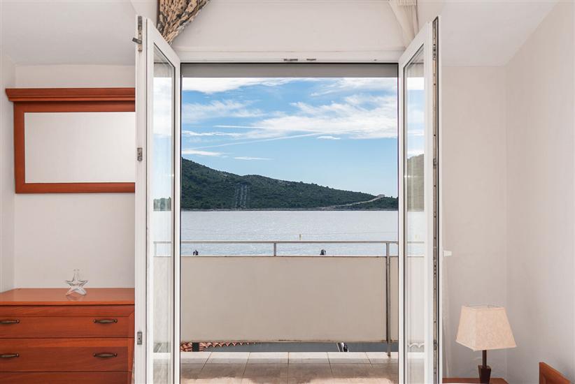 Apartment A3, for 6 persons