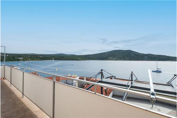 Apartment A3, for 6 persons