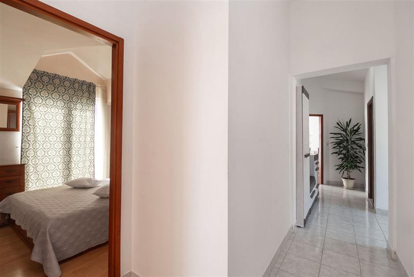 Apartment A3, for 6 persons