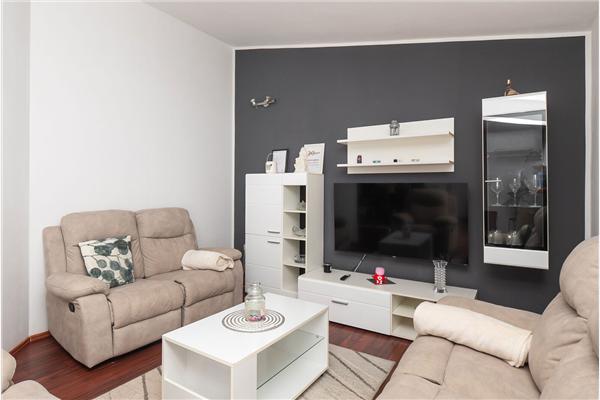Apartment A3, for 6 persons