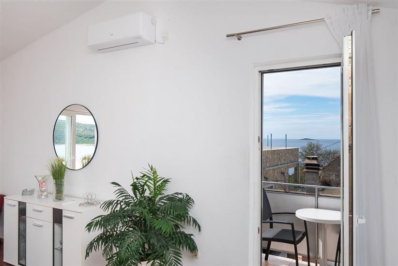 Apartment A3, for 6 persons