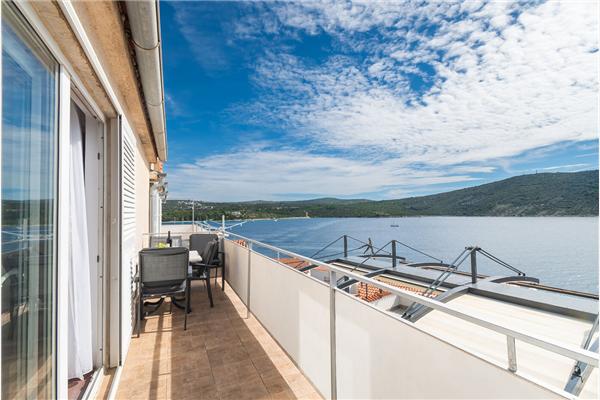 Apartment A3, for 6 persons