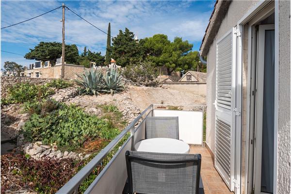 Apartment A3, for 6 persons