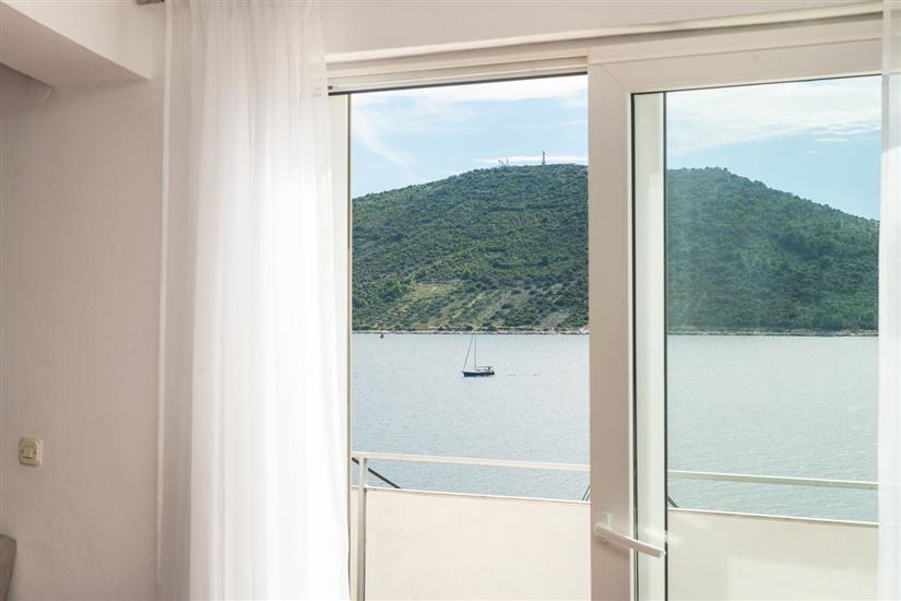 Apartment A3, for 6 persons