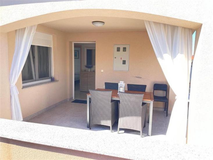 Apartment A1, for 4 persons