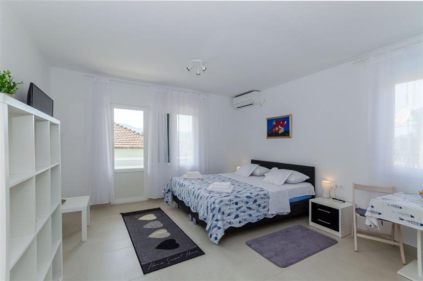 Apartment A2, for 2 persons