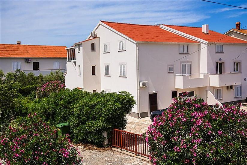 Apartments Krneta