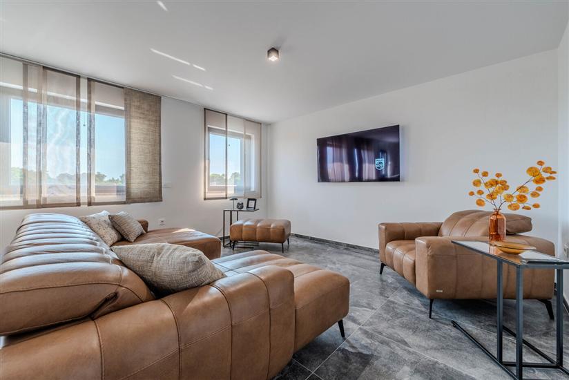 Apartment A1, for 6 persons