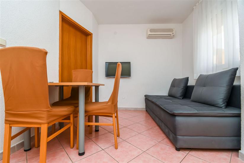 Apartment A6, for 3 persons