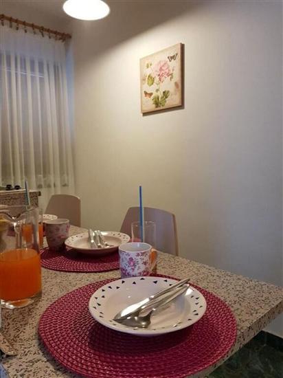 Apartment A5, for 4 persons