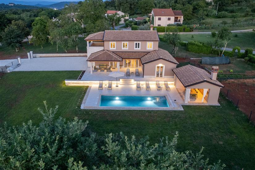 Villa Sentiero s bazenom