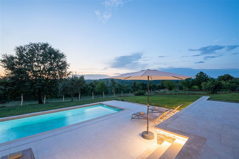 Villa Sentiero s bazenom