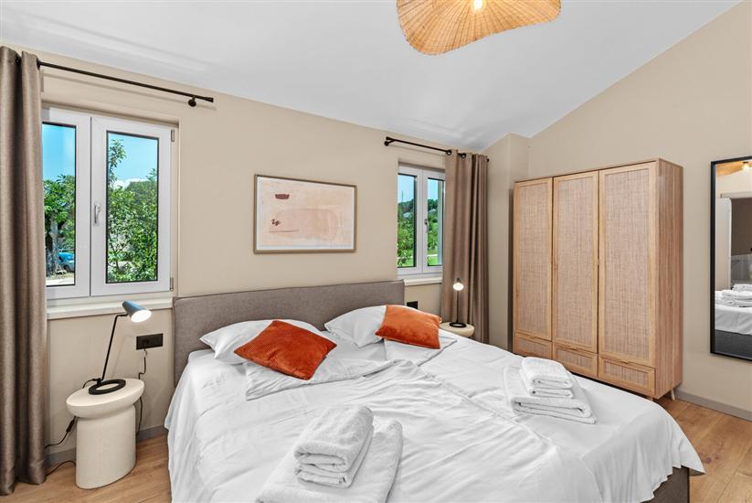 House K1, for 8 persons