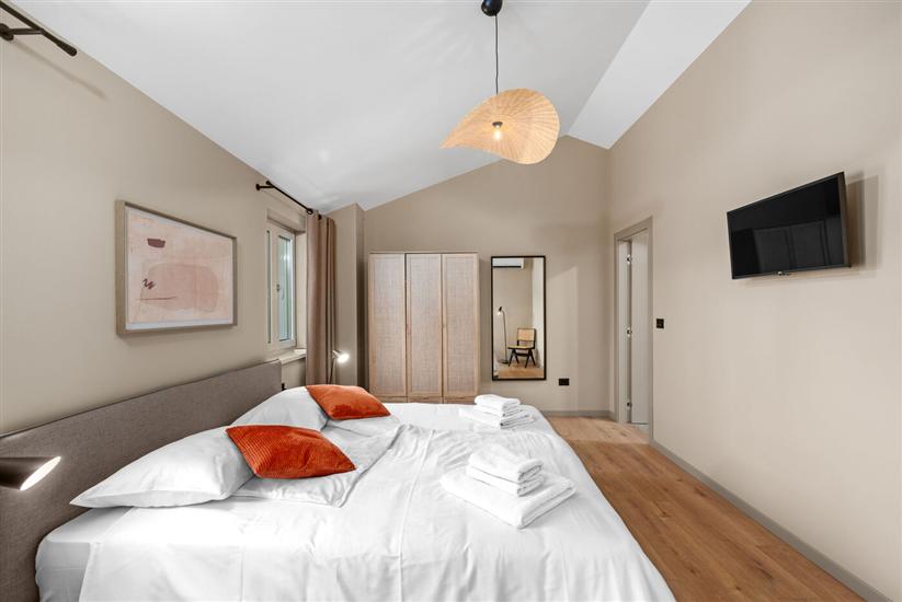 House K1, for 8 persons