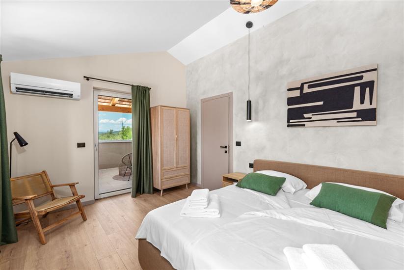 House K1, for 8 persons