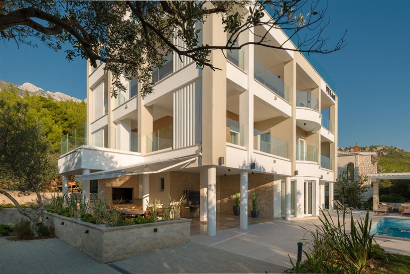 Apartments 01 Promajna