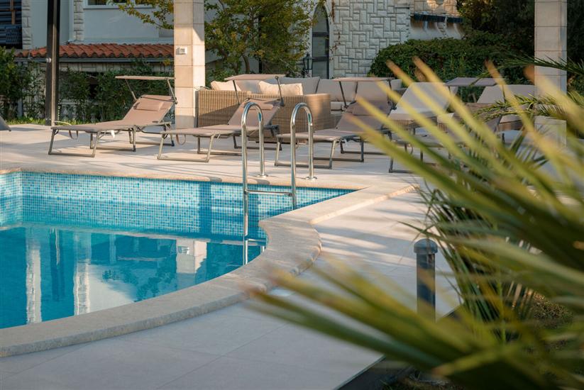 Apartments 01 Promajna