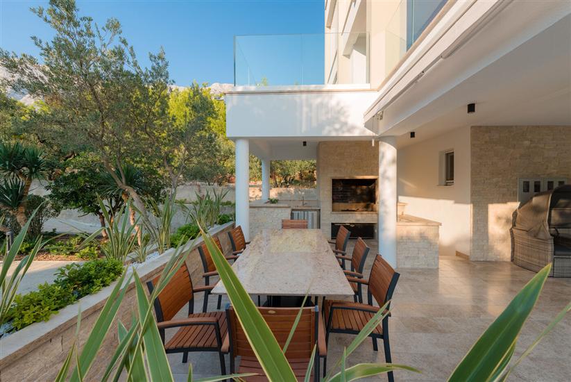 Apartments 01 Promajna