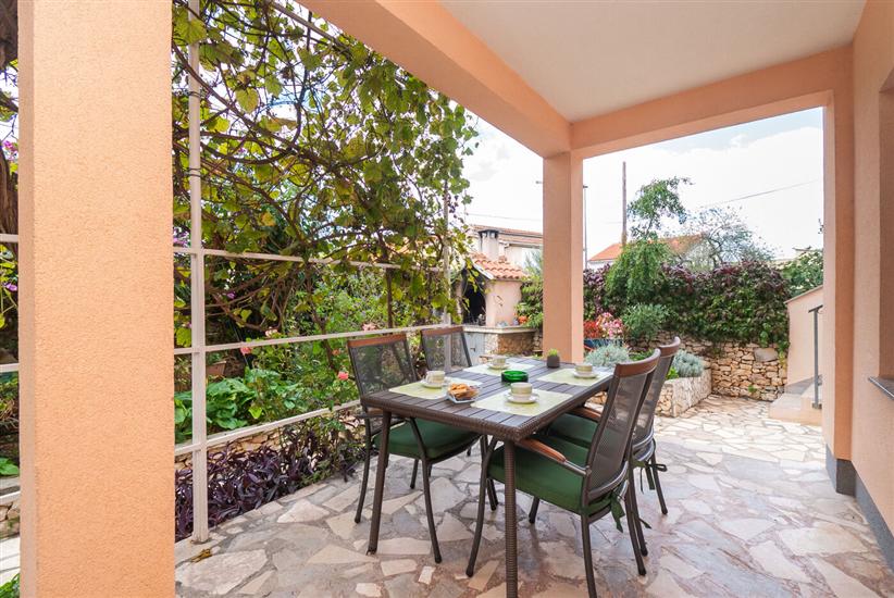 Apartment A1, for 4 persons