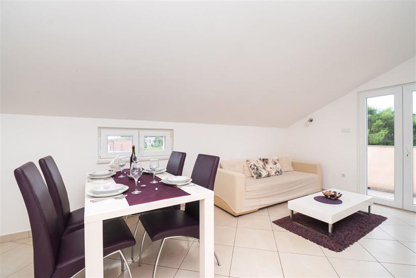 Apartment A2, for 4 persons