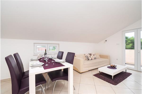 Apartment A2, for 4 persons