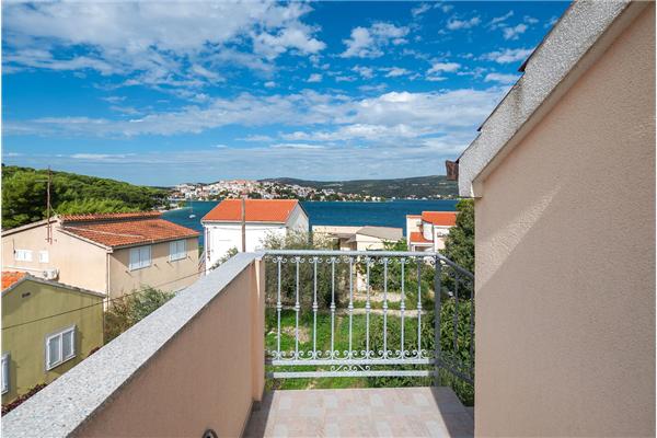 Apartment A2, for 4 persons