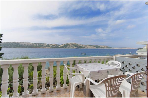 Apartment A1, for 4 persons