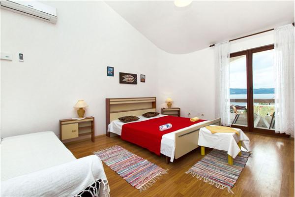 Apartment A1, for 3 persons
