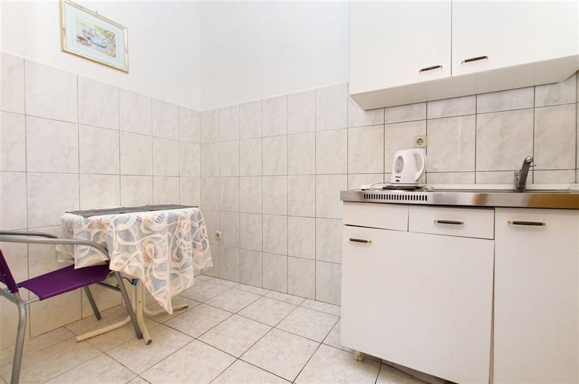 Apartment A1, for 3 persons