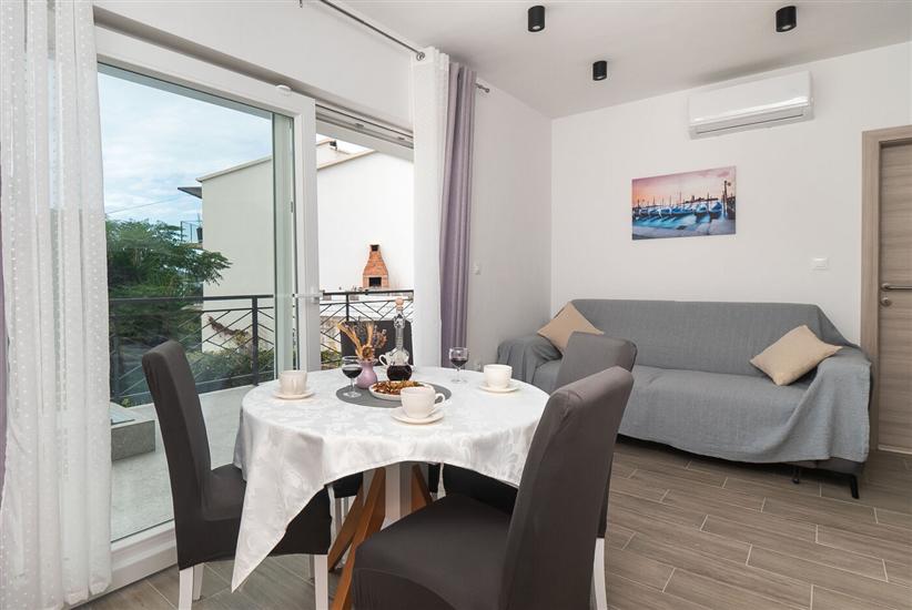 Apartment A1, for 4 persons