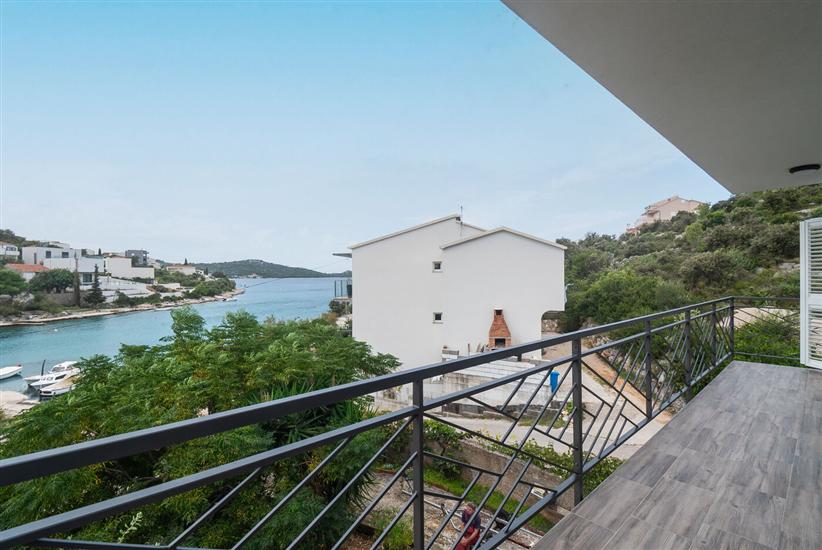 Apartment A3, for 4 persons