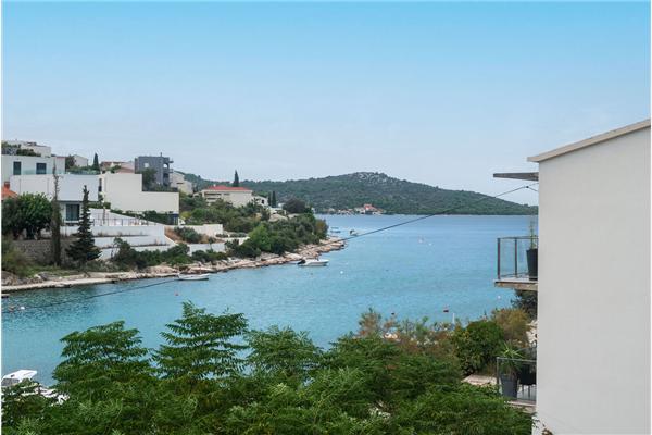 Apartment A4, for 4 persons