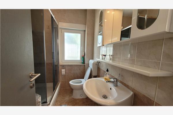 House K1, for 8 persons