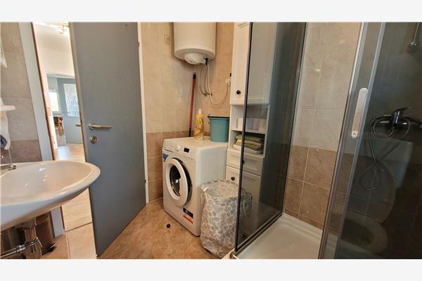 House K1, for 8 persons