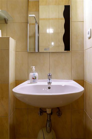 Apartment A7, for 2 persons