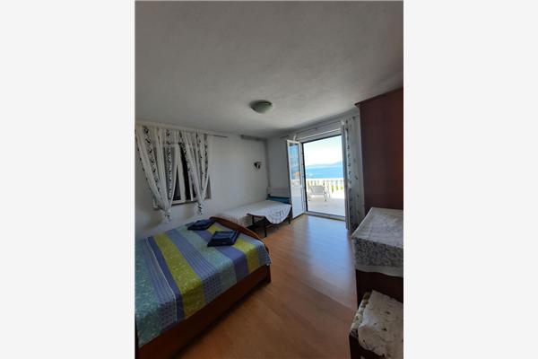 Apartment A1, for 3 persons