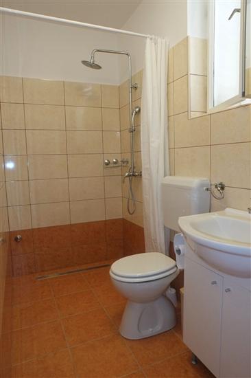 House K1, for 8 persons