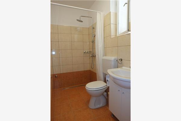 House K1, for 8 persons