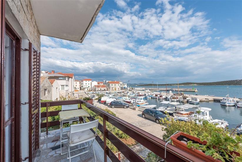 Apartment A1, for 3 persons