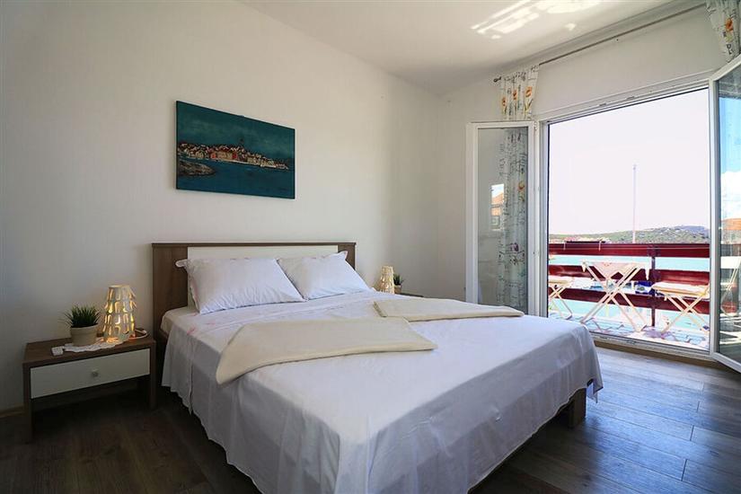 Apartment A2, for 3 persons