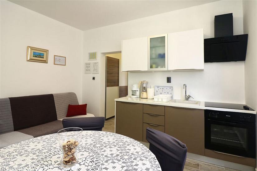 Apartment A2, for 3 persons