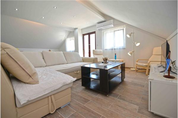 Apartment A3, for 6 persons