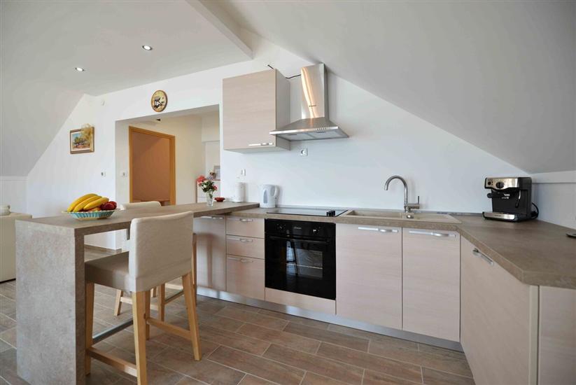 Apartment A3, for 6 persons